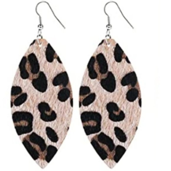 Handmade Vegan Leather Petal Dangle Set NWT - Picture 1 of 5